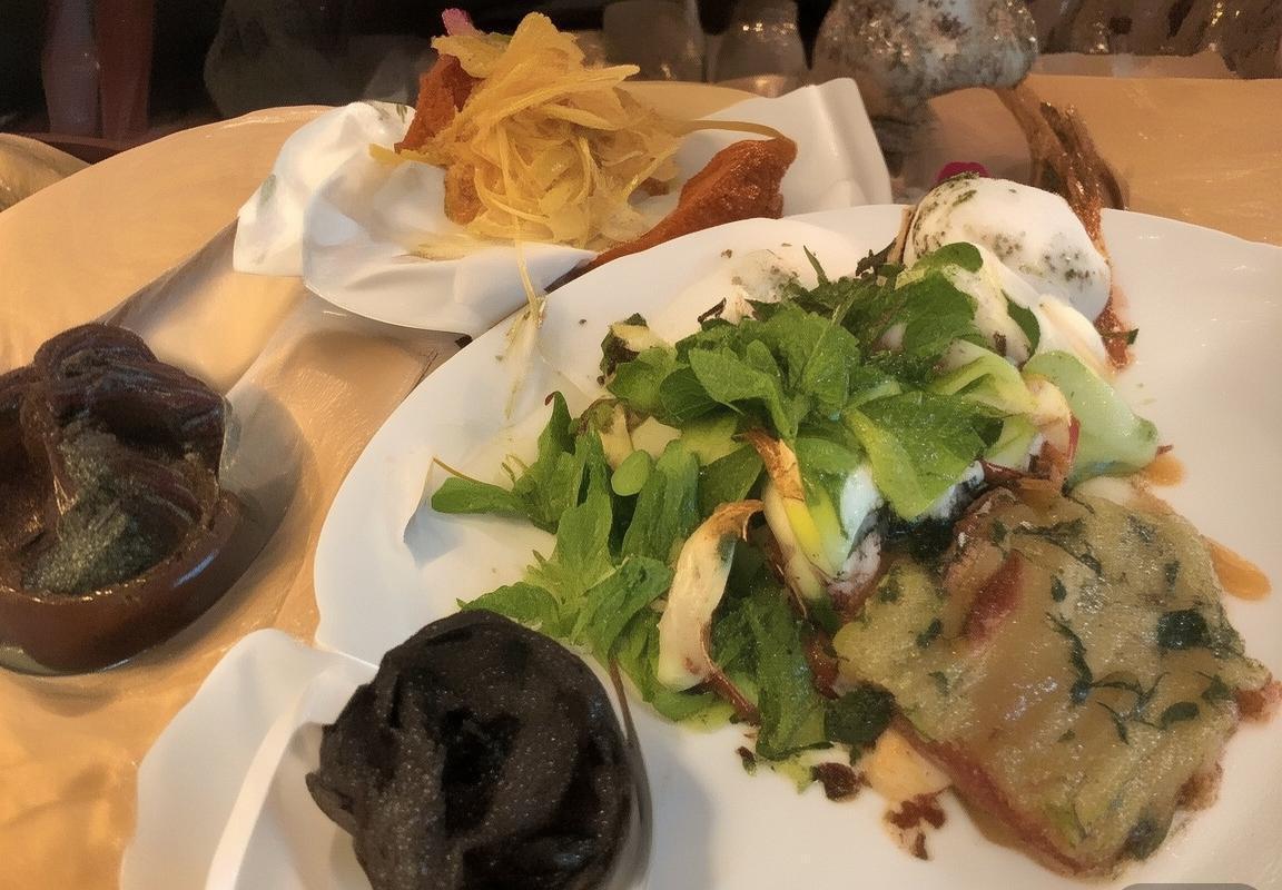 基多民国：历史挑战、国际正义与国内治理的平衡之路